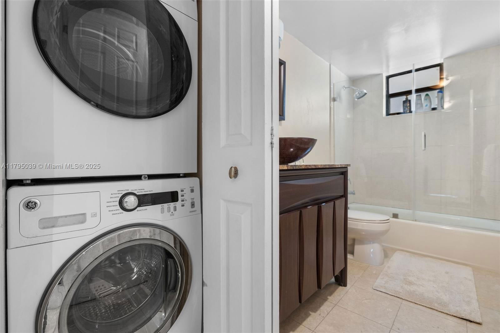 Real estate property located at 21075 34th Ave #306-2, Miami-dade, Spinnaker Bay At The Wate, Aventura, FL