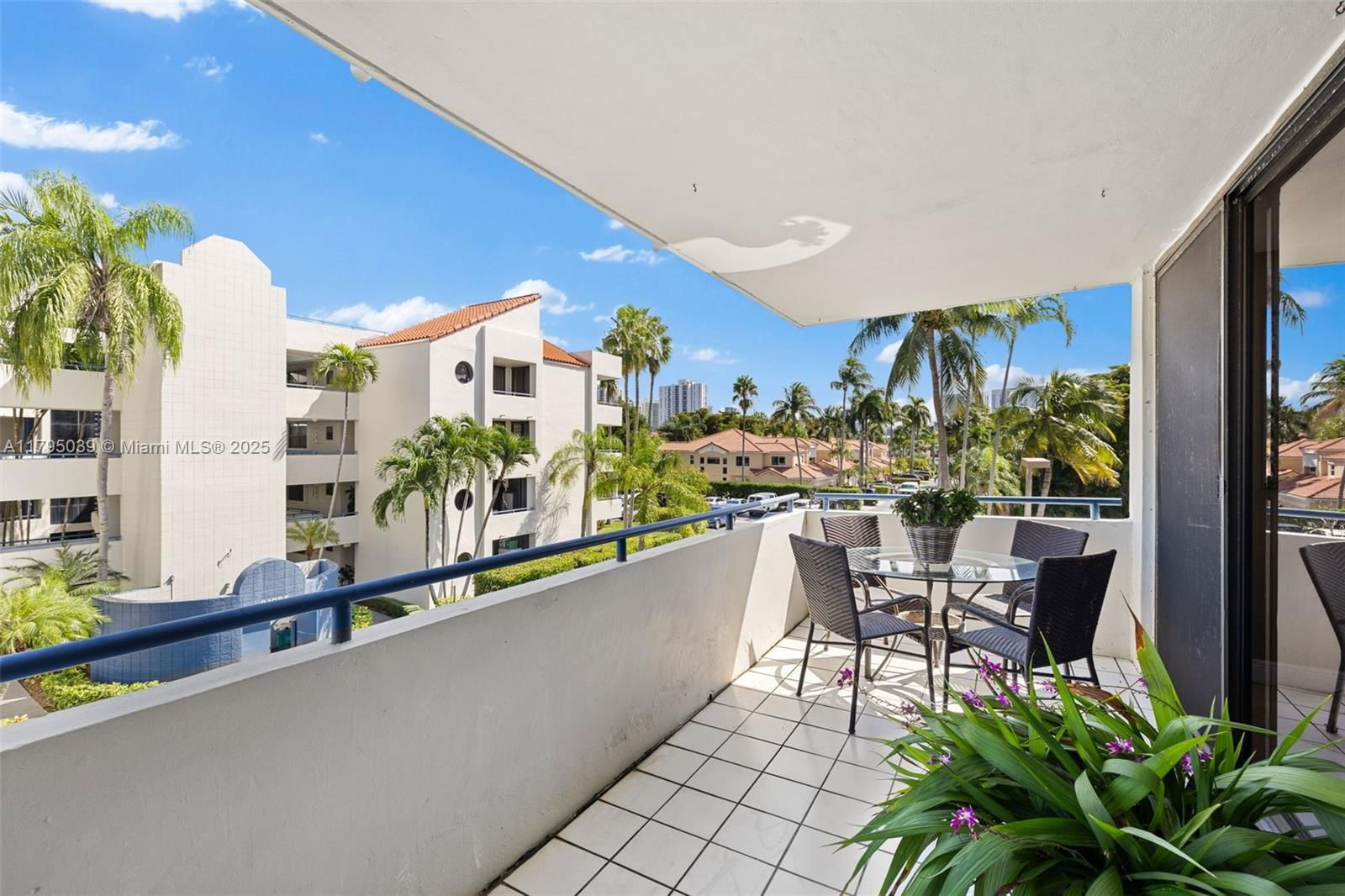 Real estate property located at 21075 34th Ave #306-2, Miami-dade, Spinnaker Bay At The Wate, Aventura, FL
