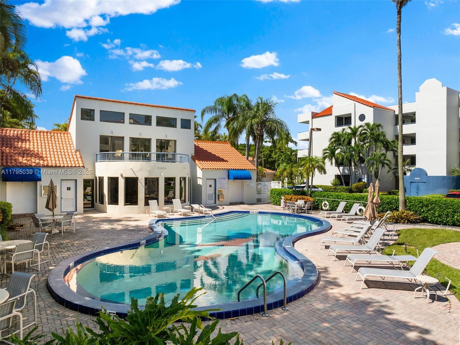Real estate property located at 21075 34th Ave #306-2, Miami-dade, Spinnaker Bay At The Wate, Aventura, FL