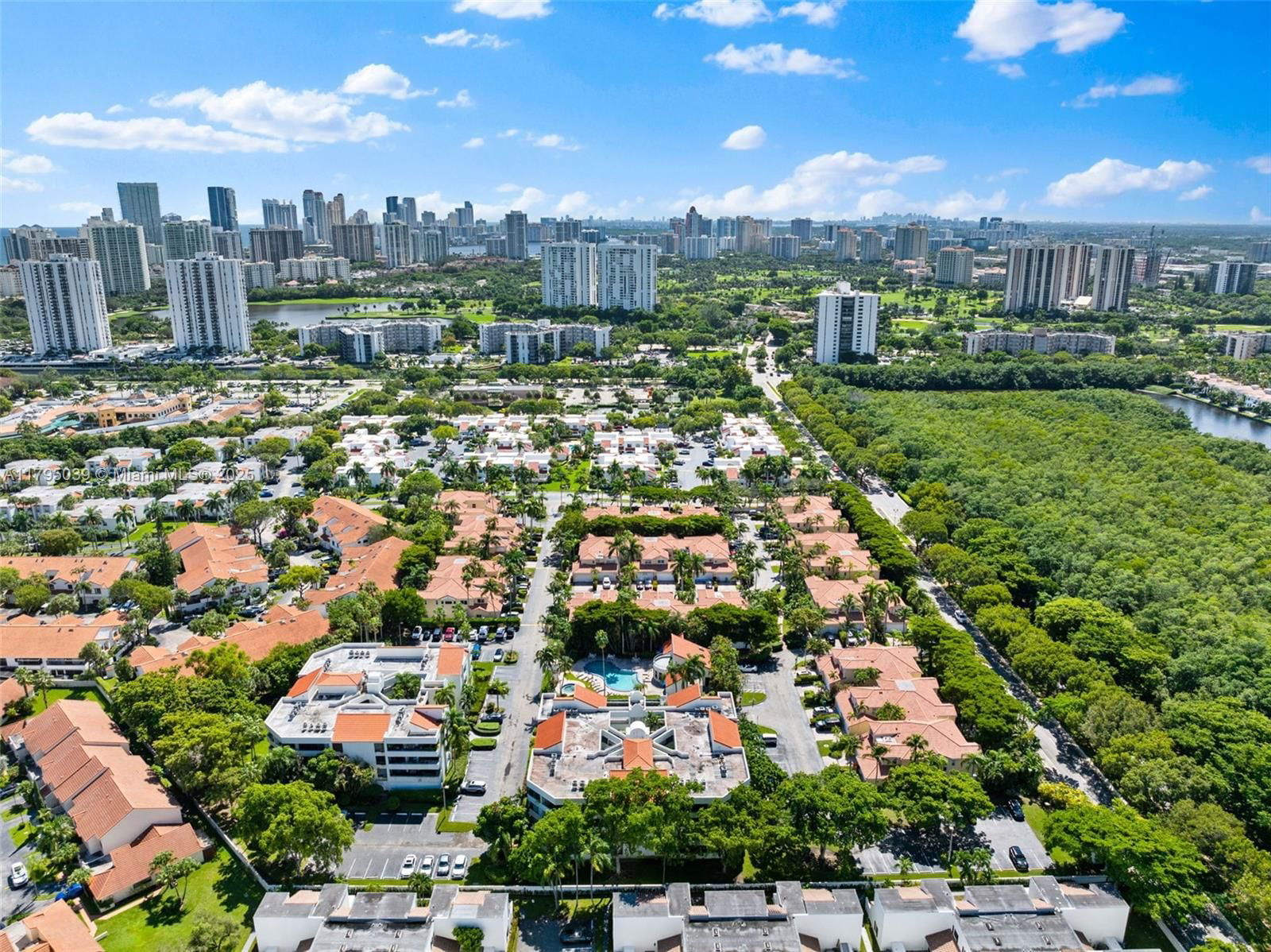 Real estate property located at 21075 34th Ave #306-2, Miami-dade, Spinnaker Bay At The Wate, Aventura, FL
