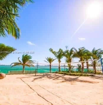 Real estate property located at 2900 7th Ave #1705, Miami-dade, Biscayne Beach Condo, Miami, FL
