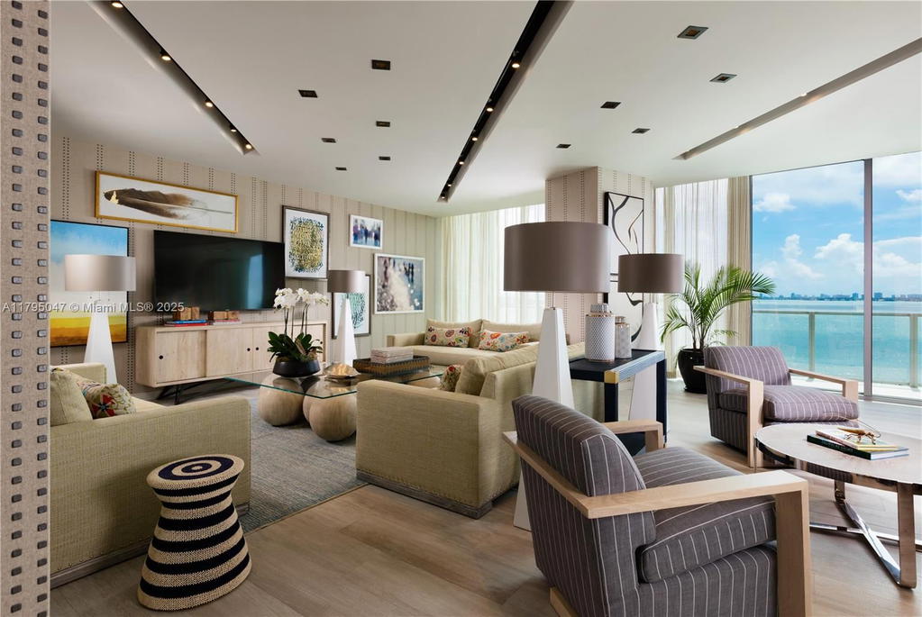 Real estate property located at 2900 7th Ave #1705, Miami-dade, Biscayne Beach Condo, Miami, FL