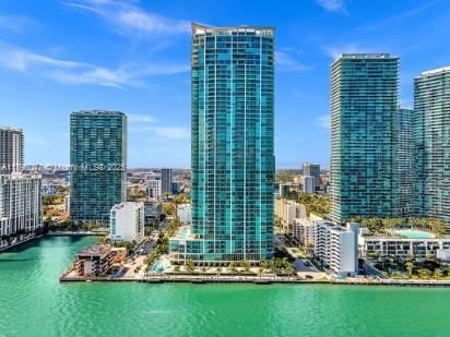 Real estate property located at 2900 7th Ave #1705, Miami-dade, Biscayne Beach Condo, Miami, FL