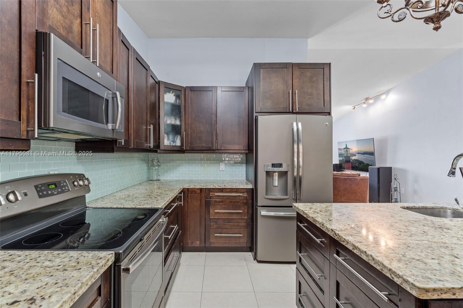 Real estate property located at 13842 285th St, Miami-dade, Hartford Place, Homestead, FL