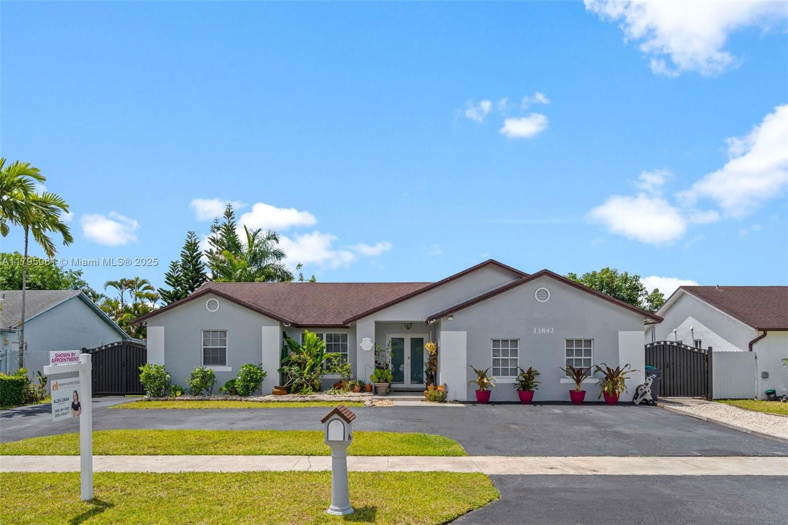 Real estate property located at 13842 285th St, Miami-dade, Hartford Place, Homestead, FL