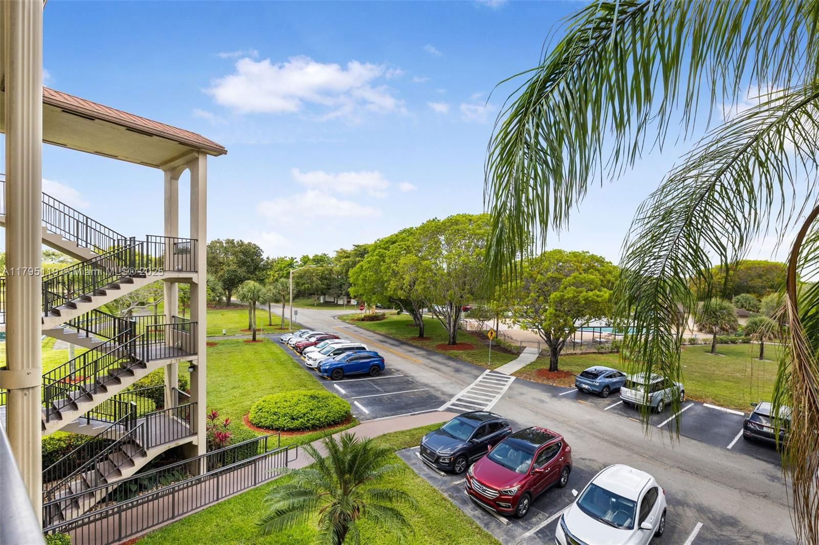 Real estate property located at 1351 141st Ave #313G, Broward, Suffolk At Century Villag, Pembroke Pines, FL