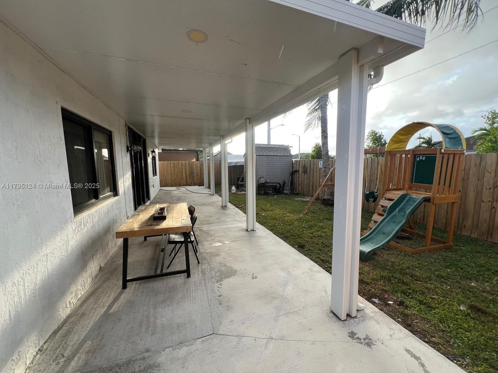 Real estate property located at 13451 280th Ter, Miami-dade, Chateau Royal Estates, Homestead, FL