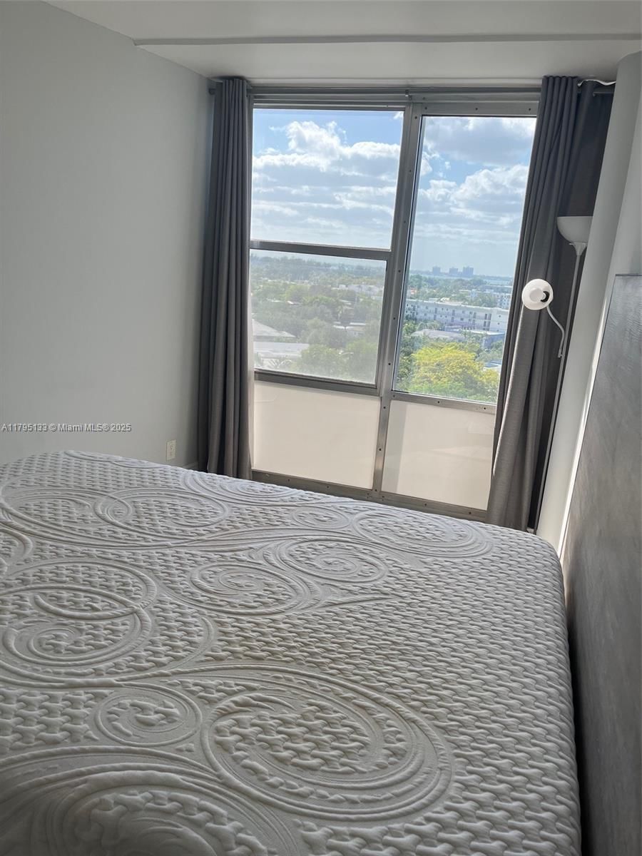 Real estate property located at 900 Bay Dr #913, Miami-dade, King Cole Condo, Miami Beach, FL