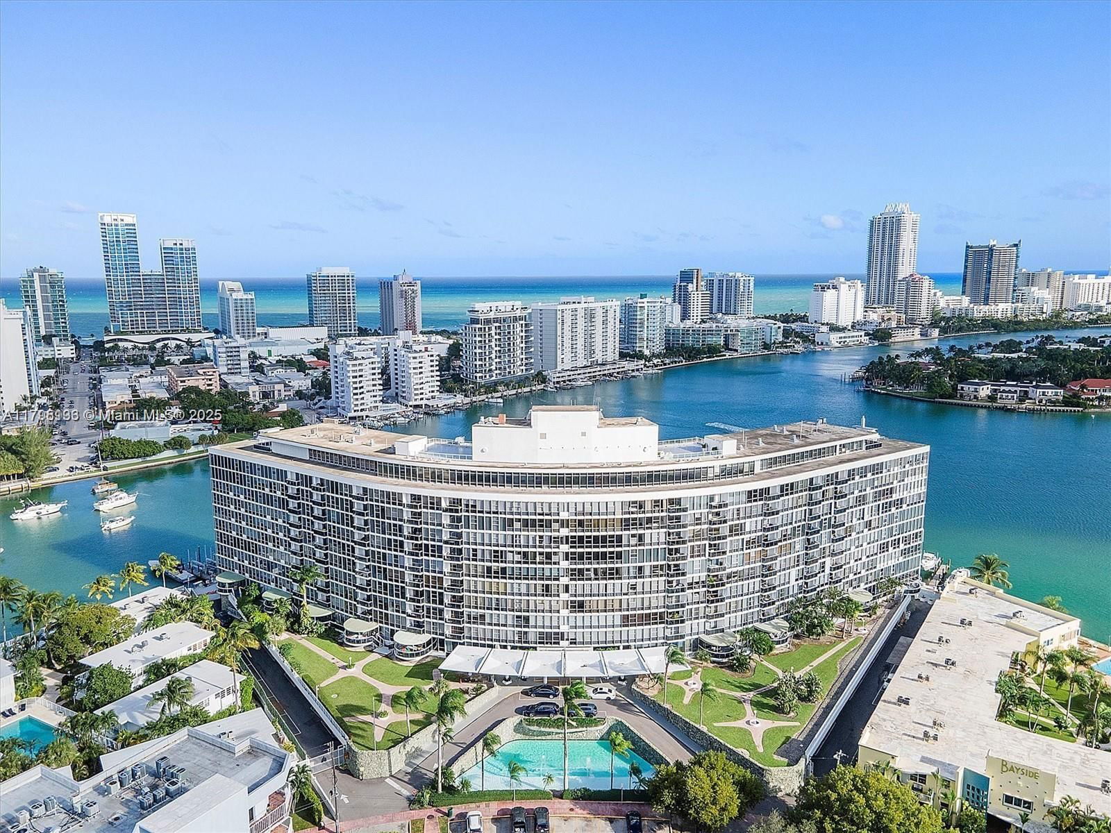 Real estate property located at 900 Bay Dr #913, Miami-dade, King Cole Condo, Miami Beach, FL