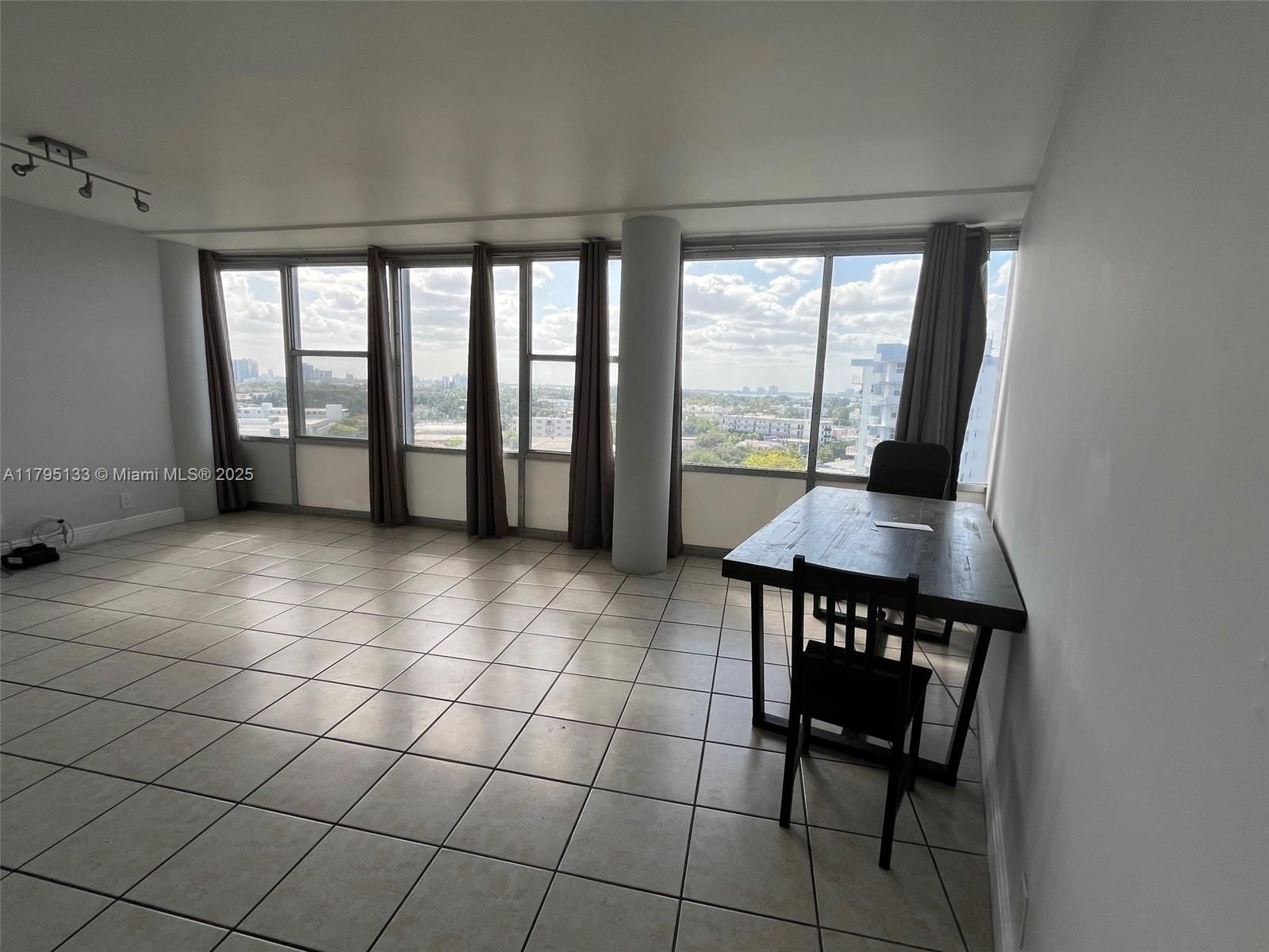 Real estate property located at 900 Bay Dr #913, Miami-dade, King Cole Condo, Miami Beach, FL