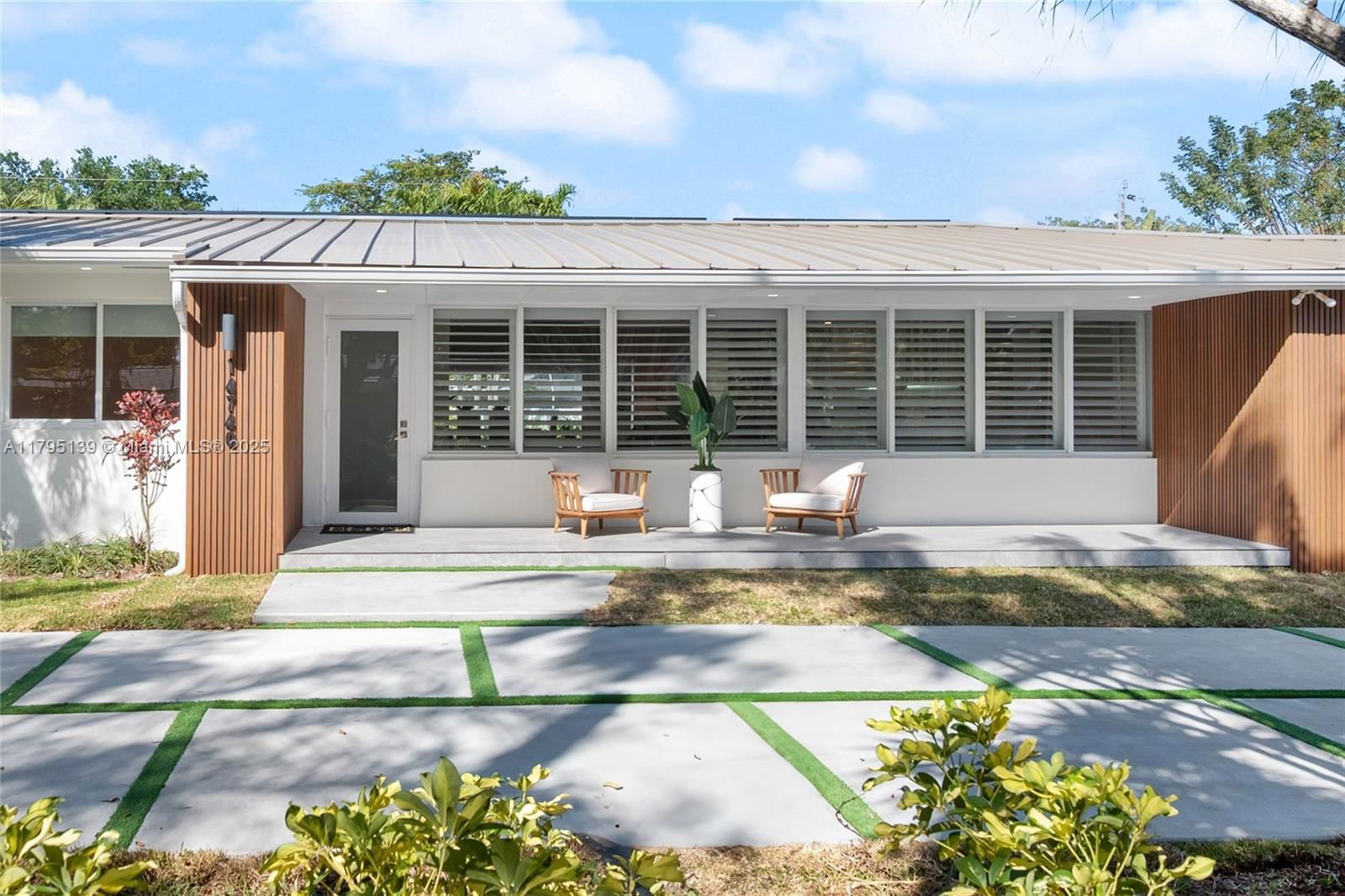 Real estate property located at 14740 83rd Pl, Miami-dade, Mangowood Pt 2, Palmetto Bay, FL