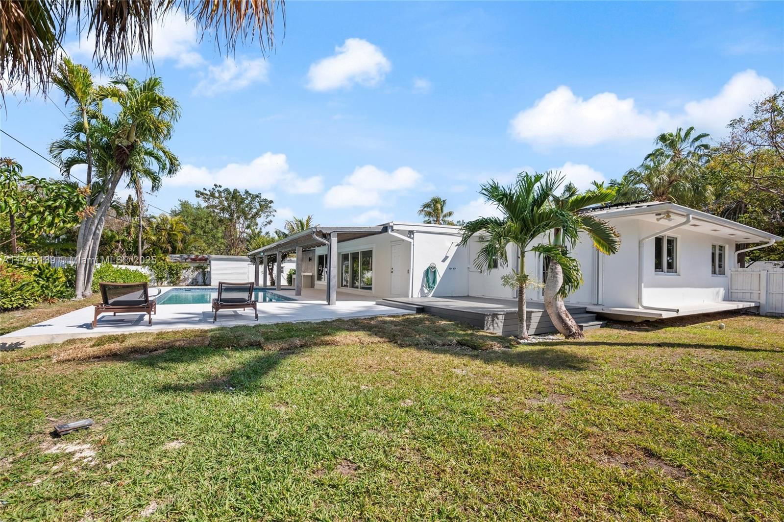 Real estate property located at 14740 83rd Pl, Miami-dade, Mangowood Pt 2, Palmetto Bay, FL