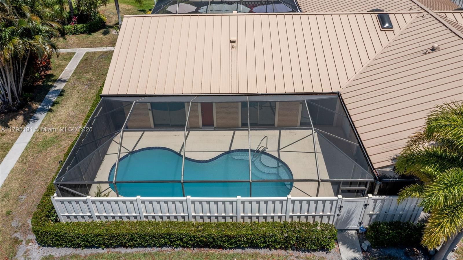 Real estate property located at 5926 Golden Eagle Cir, Palm Beach, Westwood Gardens 1, Palm Beach Gardens, FL