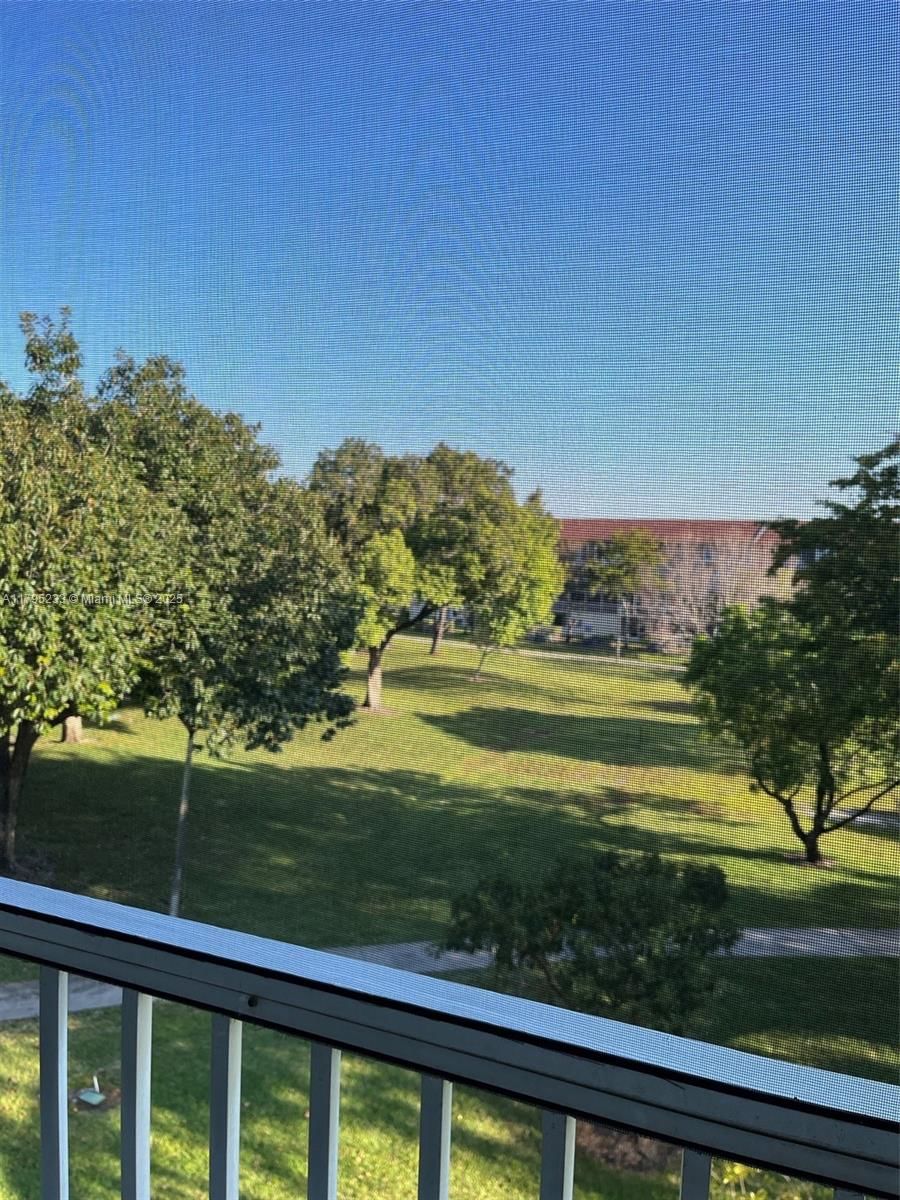 Real estate property located at 13250 7th Ct #402L, Broward, Kingsley At Century Villa, Pembroke Pines, FL