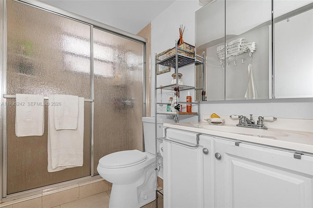 Real estate property located at 6880 Abbott Ave #212, Miami-dade, Peter Alan Condo Apts, Miami Beach, FL