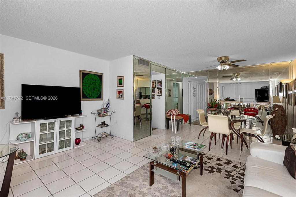 Real estate property located at 6880 Abbott Ave #212, Miami-dade, Peter Alan Condo Apts, Miami Beach, FL
