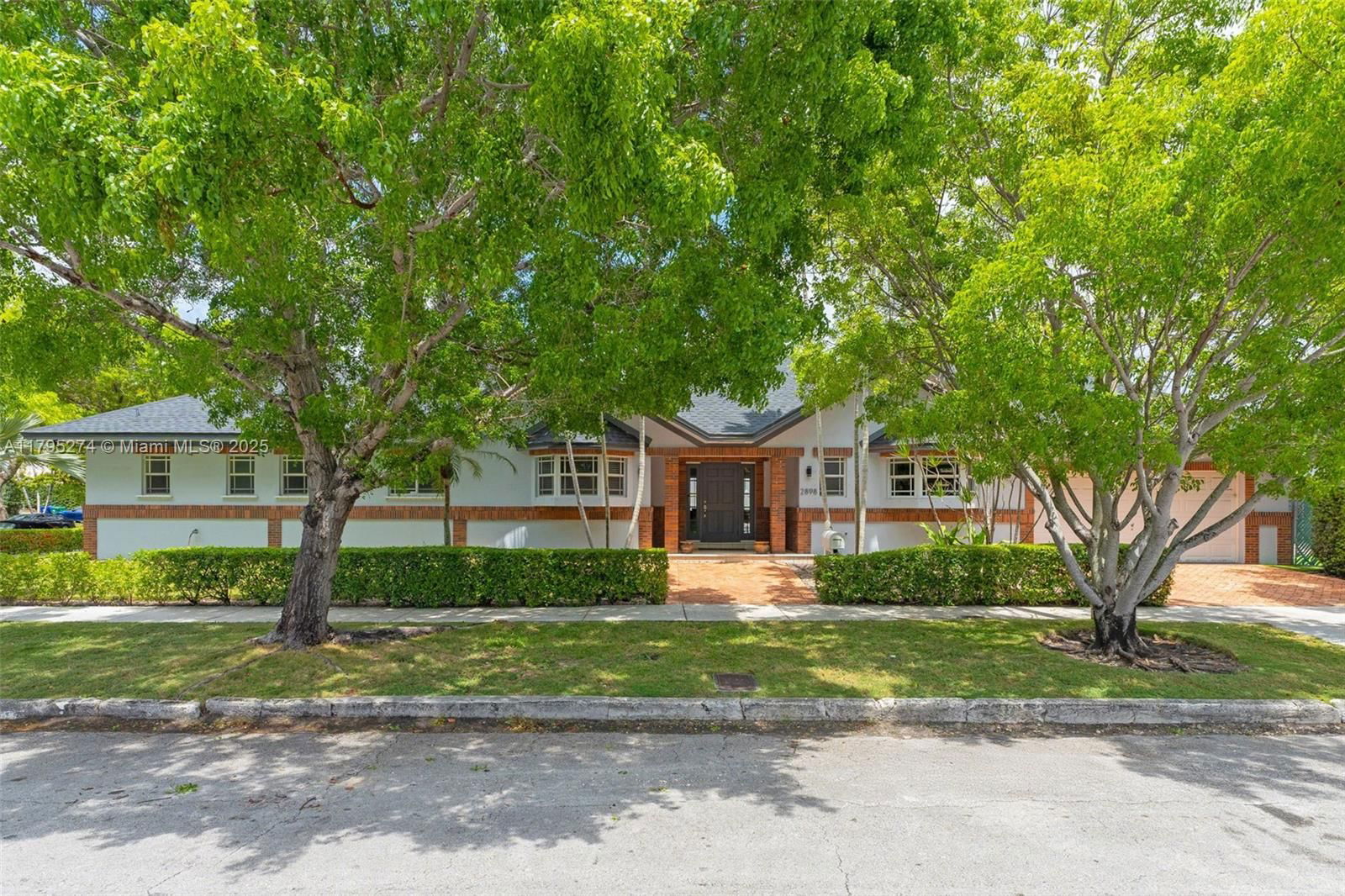 Real estate property located at 2898 2nd Ave, Miami-dade, Brickell Estates, Miami, FL
