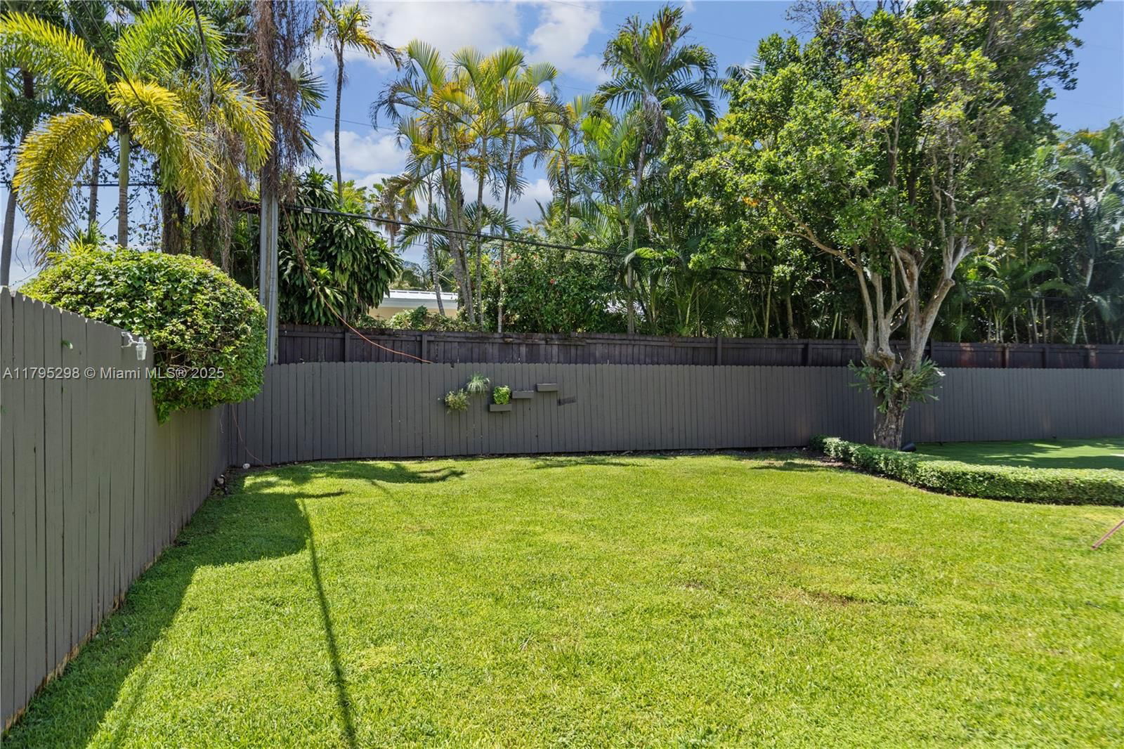 Real estate property located at 58 Bay Heights Dr, Miami-dade, Bay Heights, Miami, FL