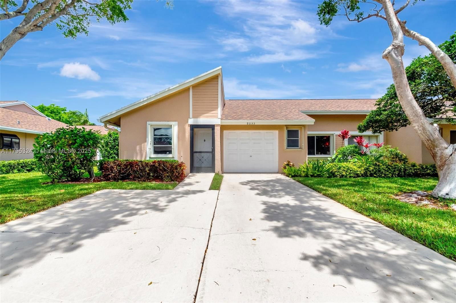 Real estate property located at 8055 Sweetbriar Way, Palm Beach, Whisper Walk, Boca Raton, FL
