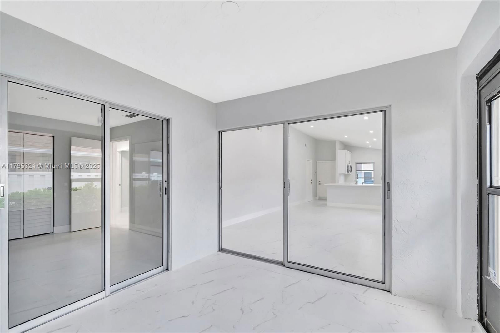 Real estate property located at 8055 Sweetbriar Way, Palm Beach, Whisper Walk, Boca Raton, FL