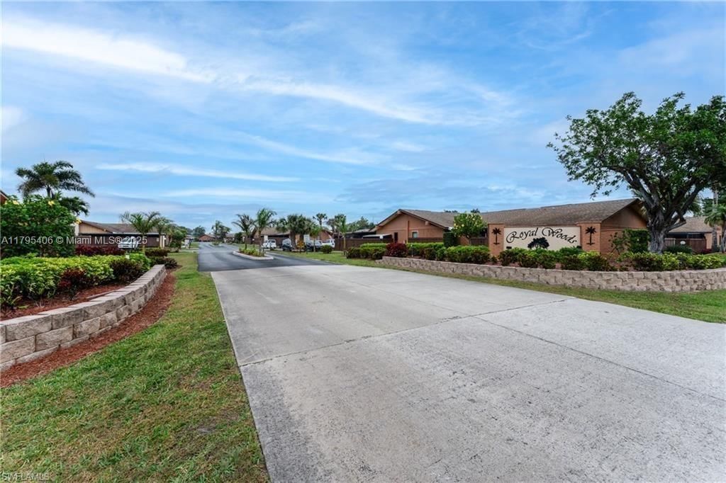 Real estate property located at 6312 Royal Woods DR, Lee, Royal Woods, Fort Myers, FL