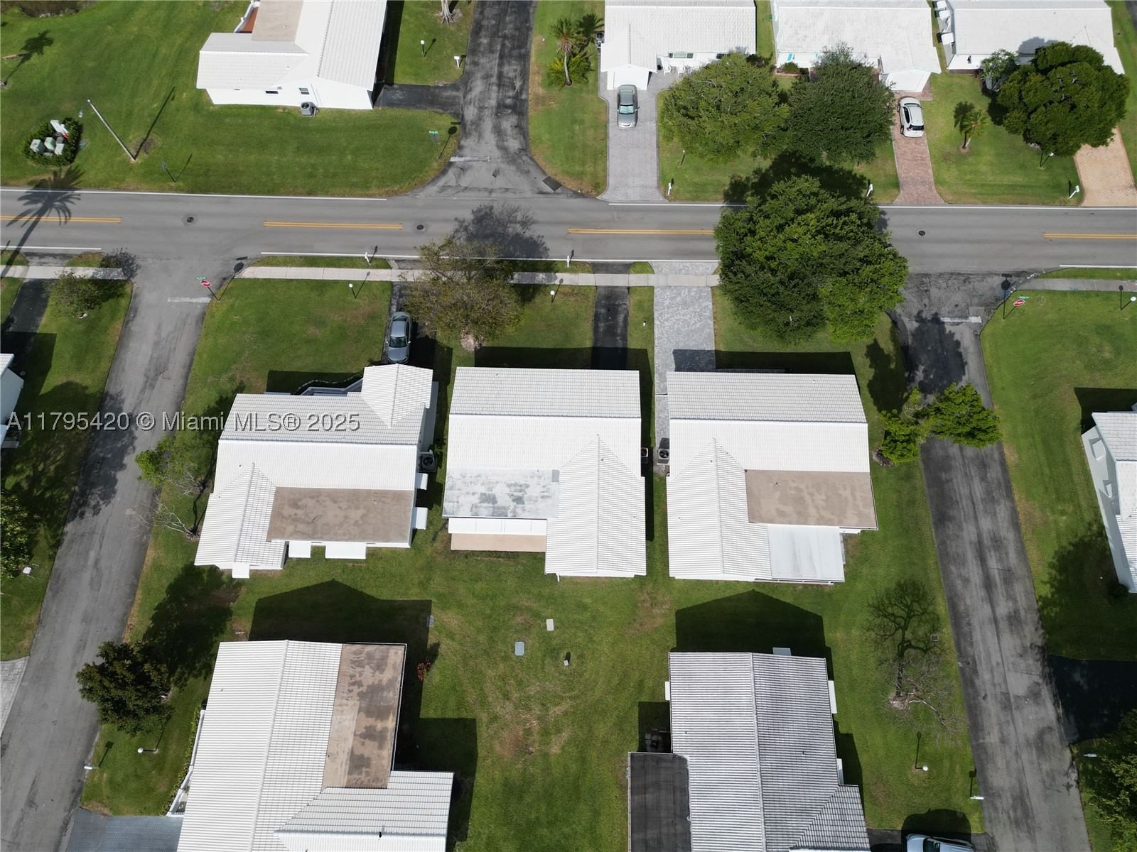 Real estate property located at 1250 85th Ave, Broward, Lauderdale West 2 Sec, Plantation, FL