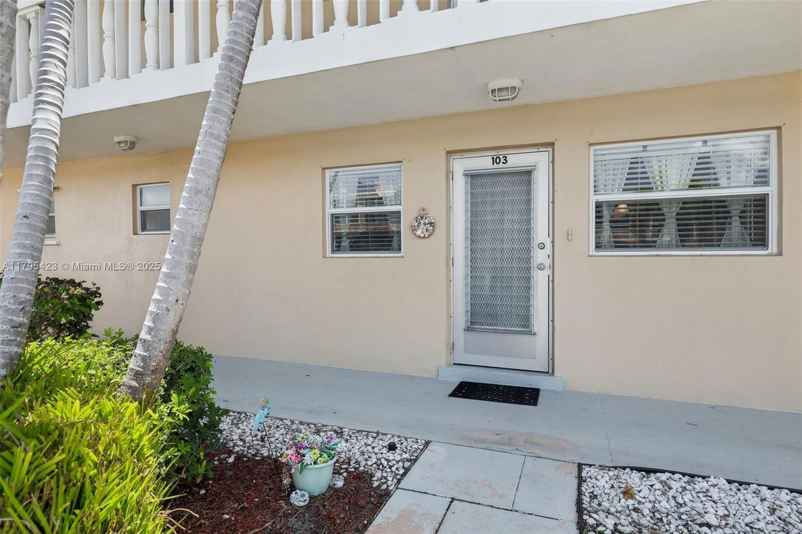 Real estate property located at 2164 1st Way #103, Palm Beach, Village Royale Condo 7, Boynton Beach, FL