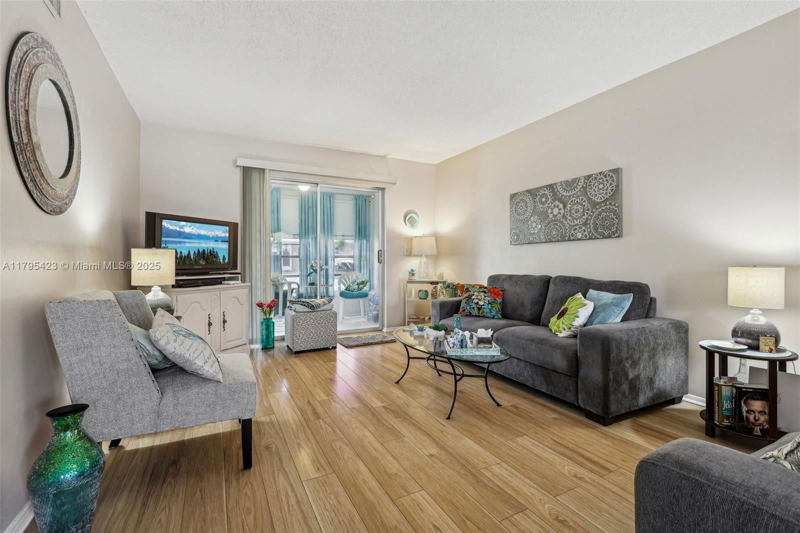 Real estate property located at 2164 1st Way #103, Palm Beach, Village Royale Condo 7, Boynton Beach, FL