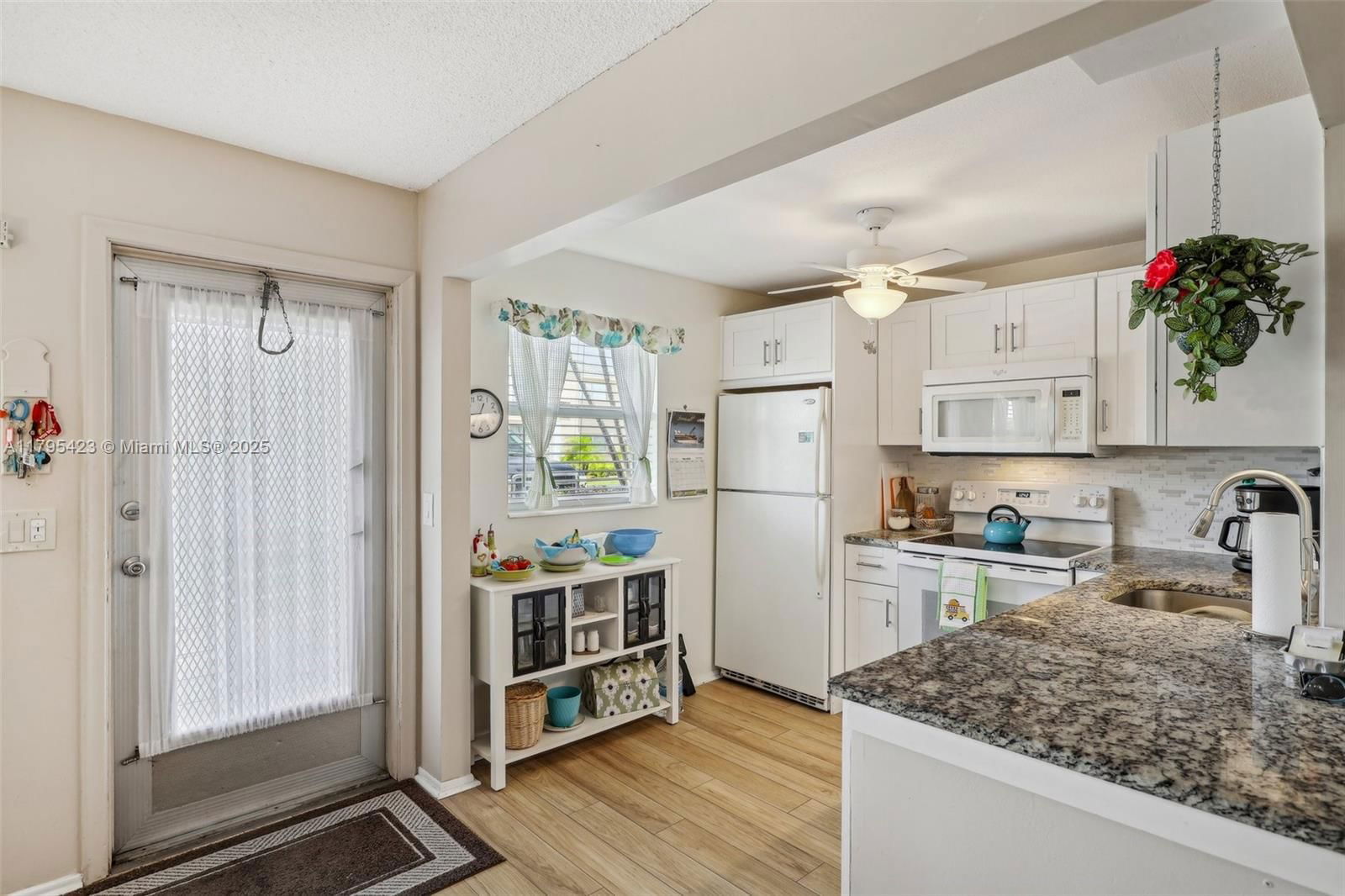 Real estate property located at 2164 1st Way #103, Palm Beach, Village Royale Condo 7, Boynton Beach, FL