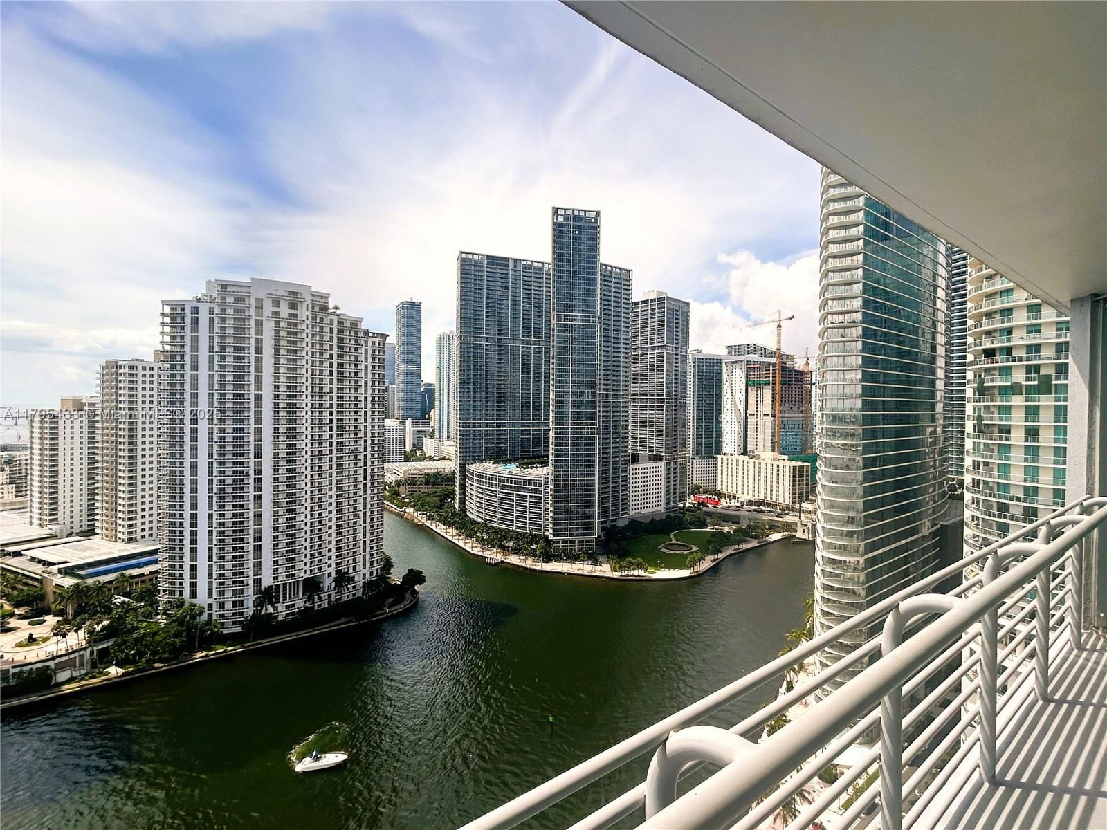 Real estate property located at 325 Biscayne Blvd #2917, Miami-dade, One Miami West Condo, Miami, FL