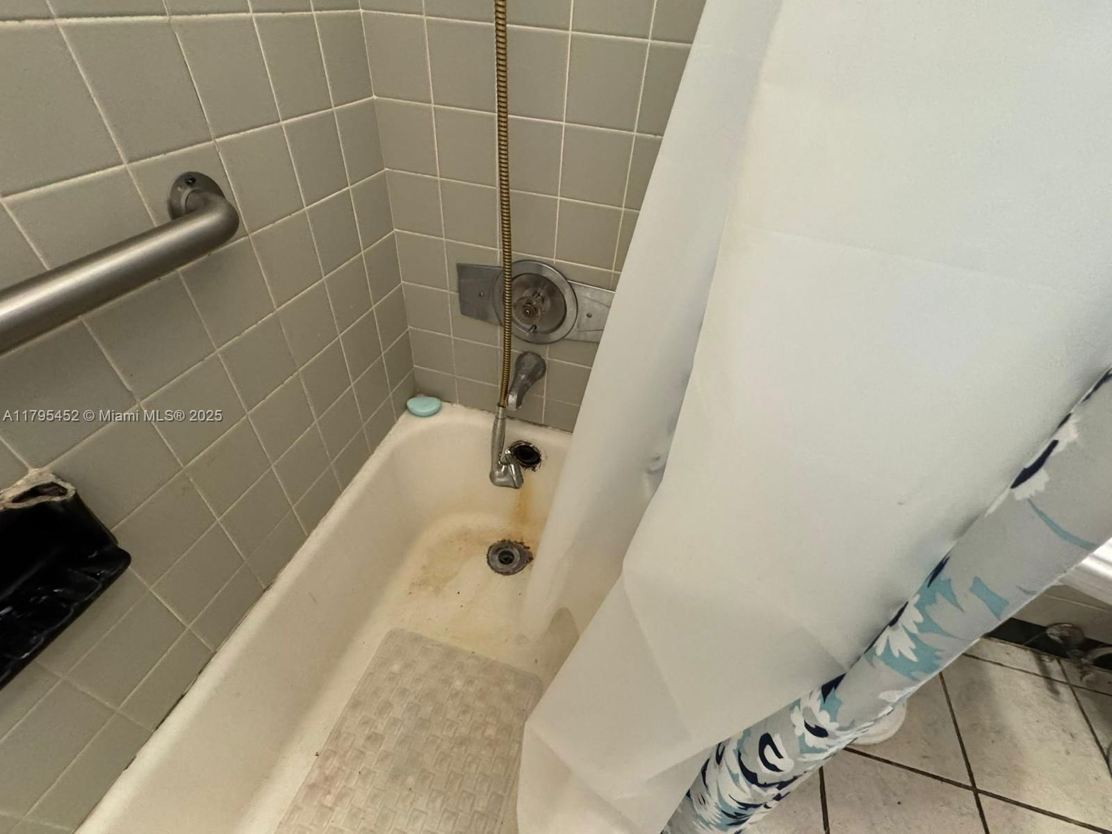 Real estate property located at 4120 31st Dr, Broward, Lake Forest Sec 4, West Park, FL