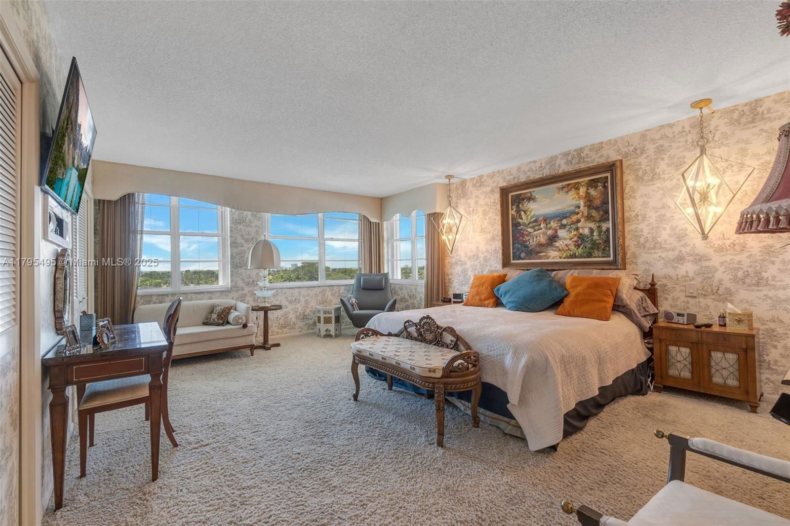 Real estate property located at 5660 Collins Ave #7E, Miami-dade, Fifty Six-sixty Collins A, Miami Beach, FL