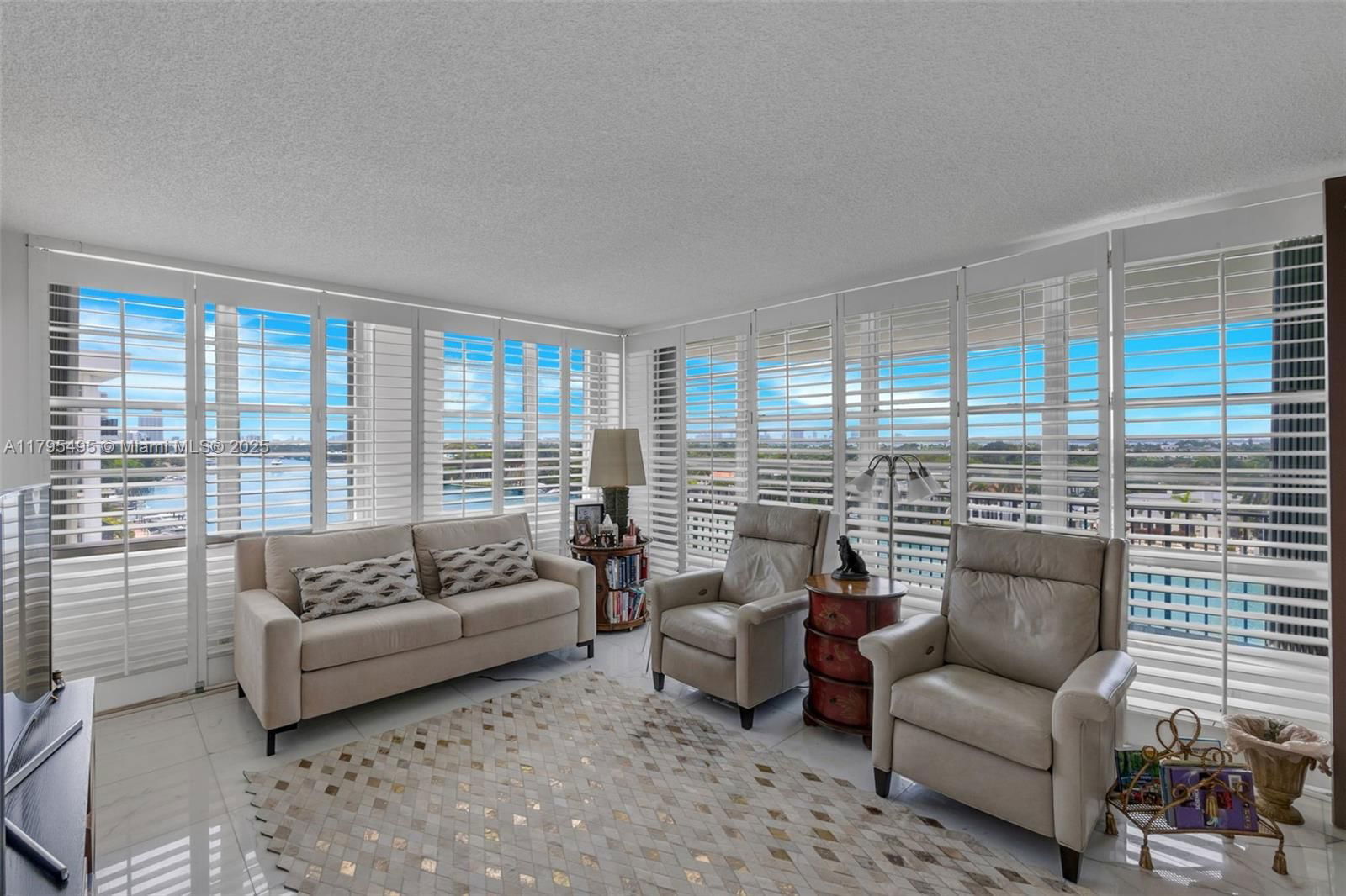 Real estate property located at 5660 Collins Ave #7E, Miami-dade, Fifty Six-sixty Collins A, Miami Beach, FL