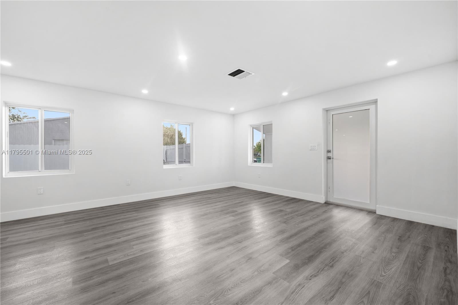 Real estate property located at 2530 155 ST, Miami-dade, Biscayne River Gdns, Miami Gardens, FL
