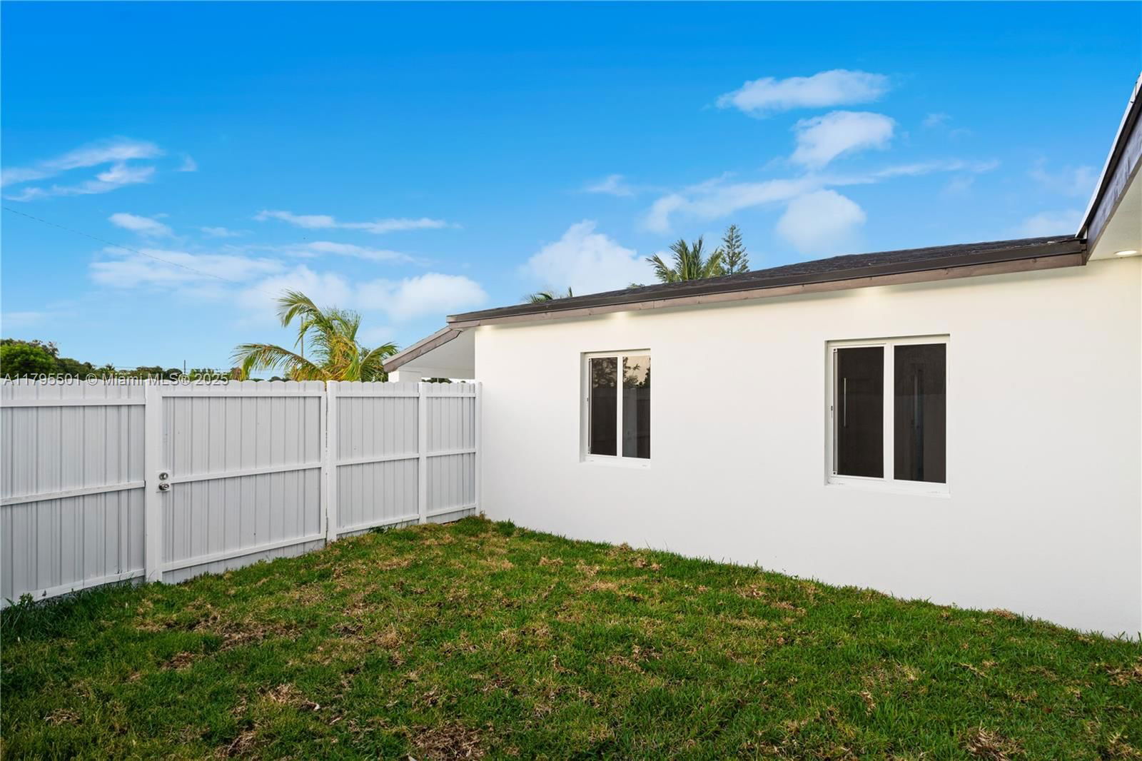 Real estate property located at 2530 155 ST, Miami-dade, Biscayne River Gdns, Miami Gardens, FL