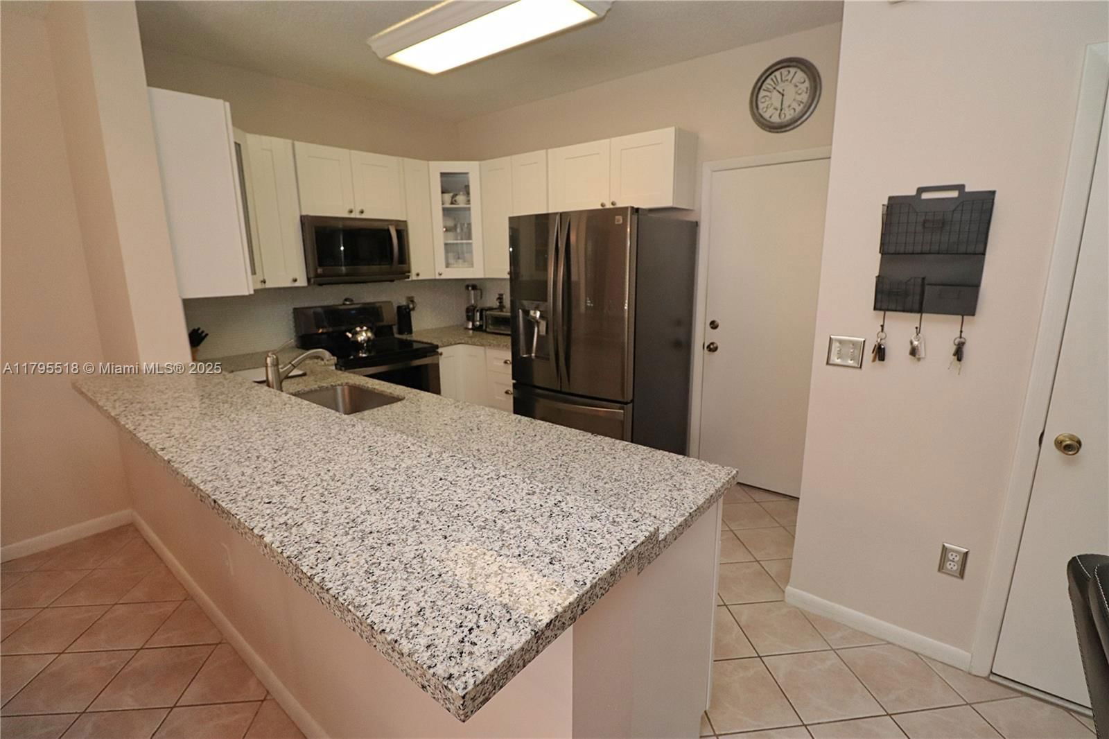 Real estate property located at 1427 154th Ln, Broward, Towngate Park Crossing, Pembroke Pines, FL