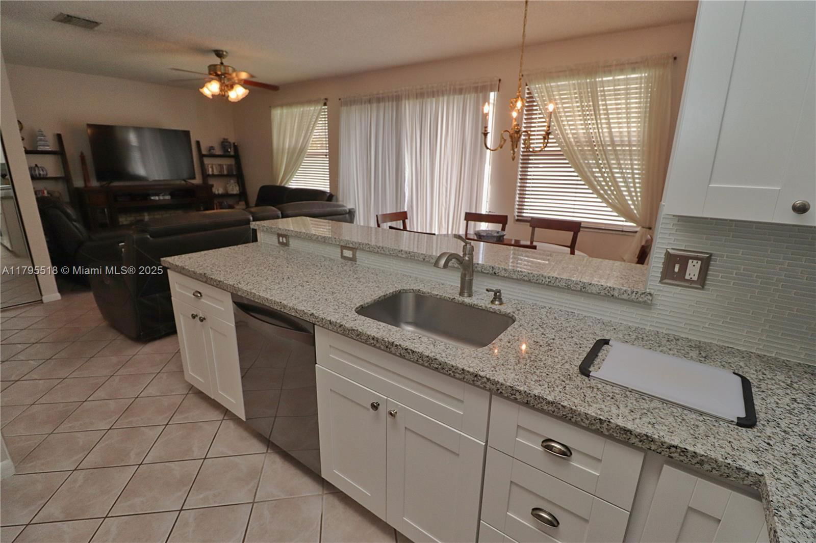 Real estate property located at 1427 154th Ln, Broward, Towngate Park Crossing, Pembroke Pines, FL