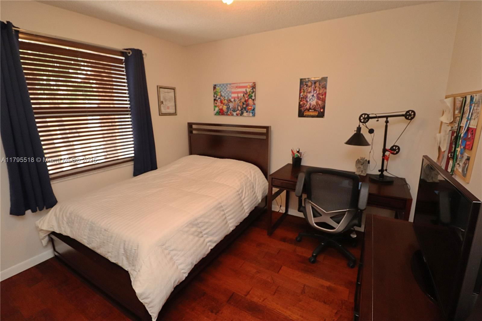 Real estate property located at 1427 154th Ln, Broward, Towngate Park Crossing, Pembroke Pines, FL