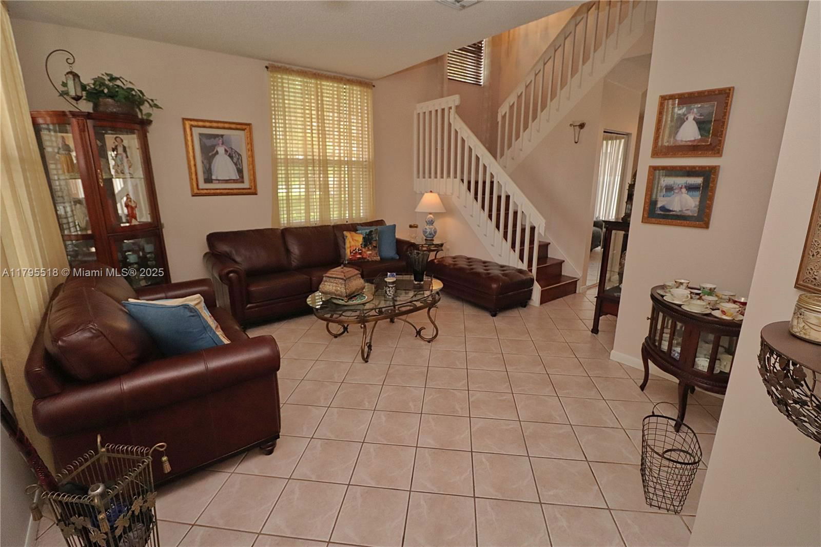 Real estate property located at 1427 154th Ln, Broward, Towngate Park Crossing, Pembroke Pines, FL