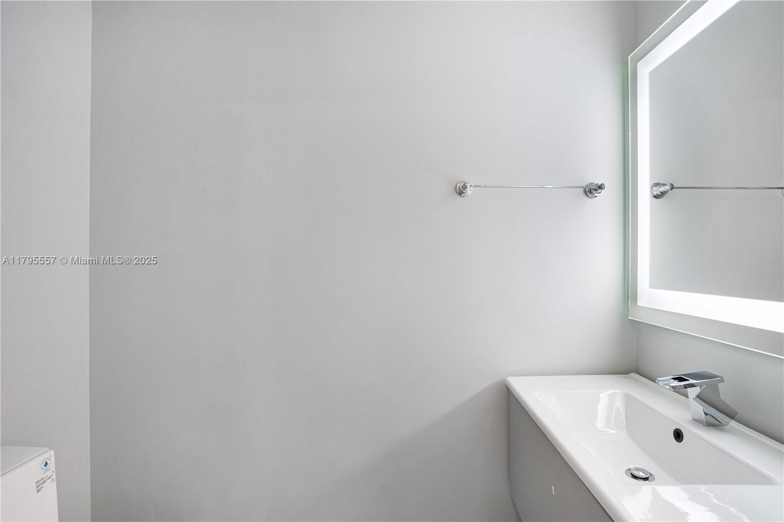 Real estate property located at 3400 27th Ave #1506, Miami-dade, The Tower Residences, Miami, FL