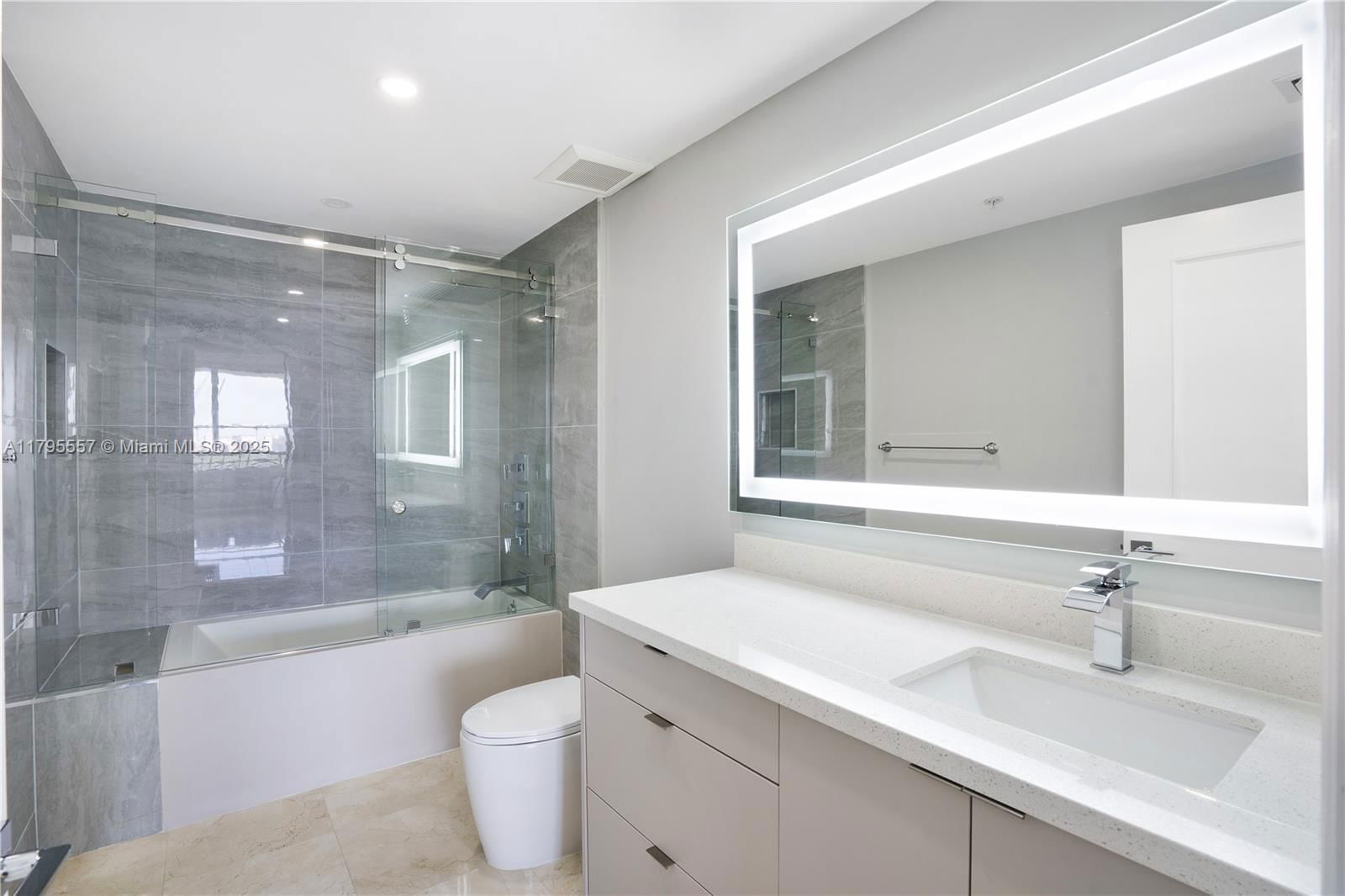 Real estate property located at 3400 27th Ave #1506, Miami-dade, The Tower Residences, Miami, FL