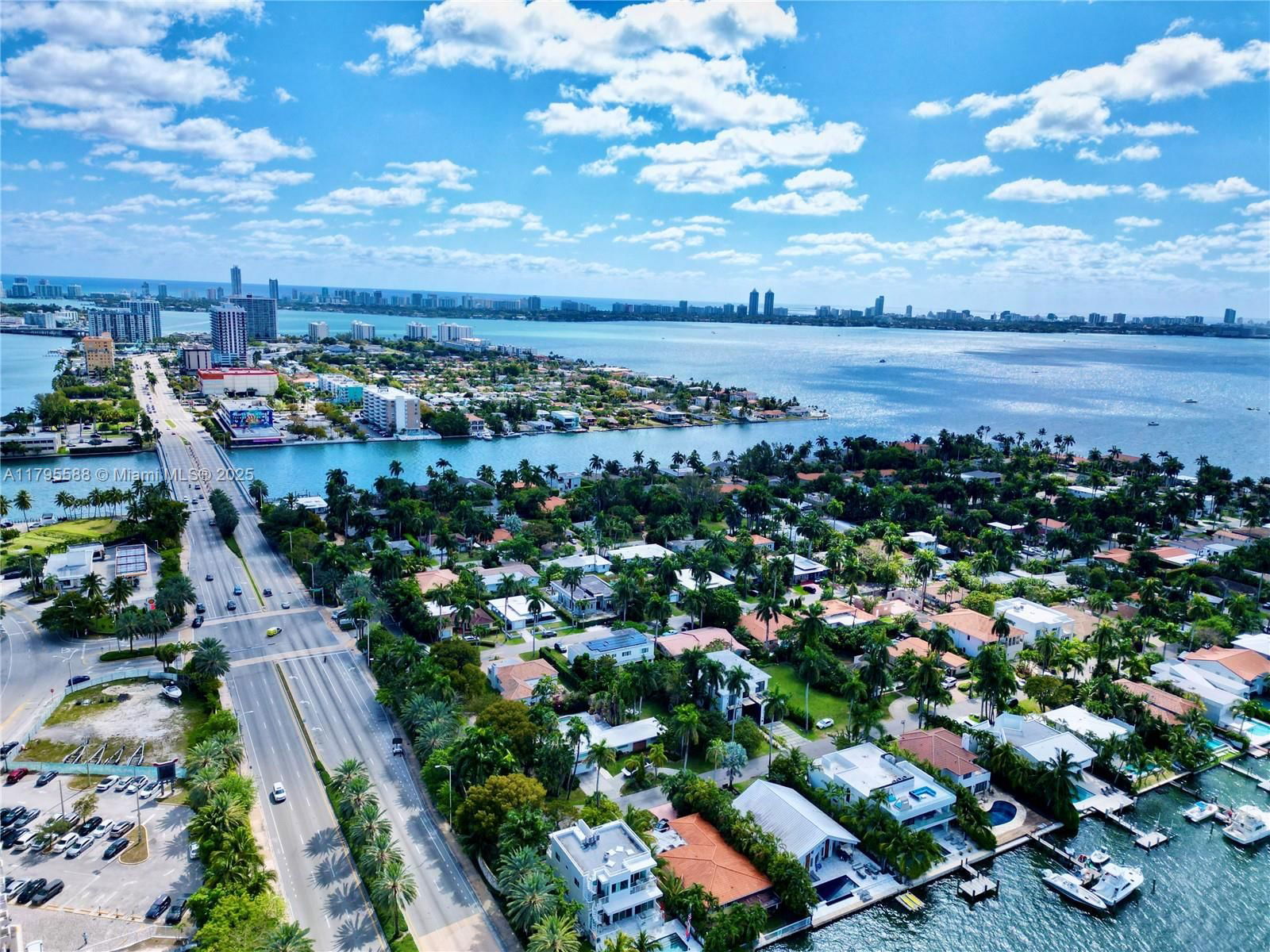 Real estate property located at 7904 Drive #1002, Miami-dade, Bayshore Yacht & Tennis C, North Bay Village, FL