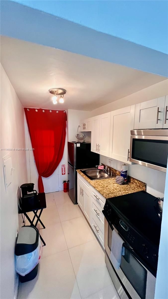 Real estate property located at 7904 Drive #1002, Miami-dade, Bayshore Yacht & Tennis C, North Bay Village, FL