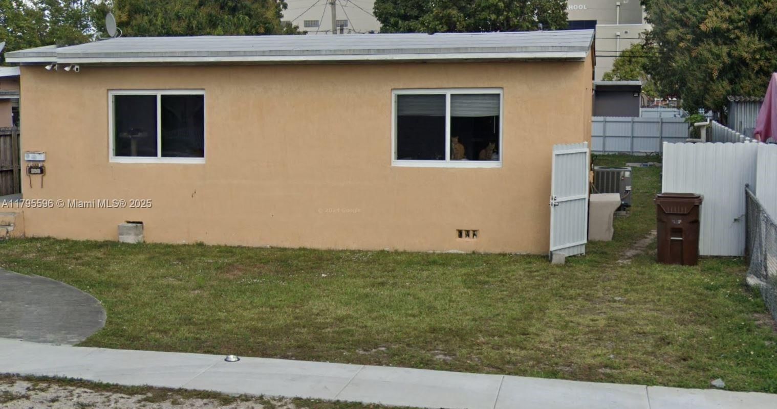 Real estate property located at 359 46th St, Miami-dade, Flamingo Estates, Hialeah, FL