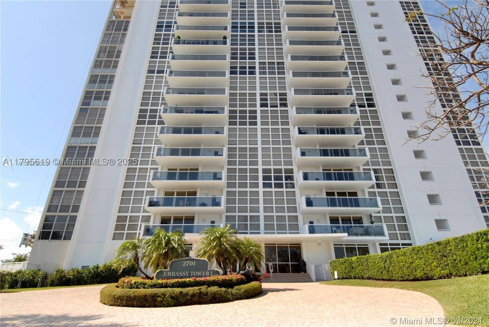 Real estate property located at 2701 Ocean Blvd #15E, Broward, Embassy Tower Inc Condo, Fort Lauderdale, FL