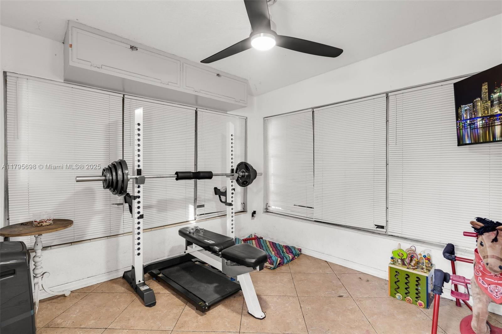 Real estate property located at 6645 Raleigh St, Broward, Palm Lane Villa, Hollywood, FL