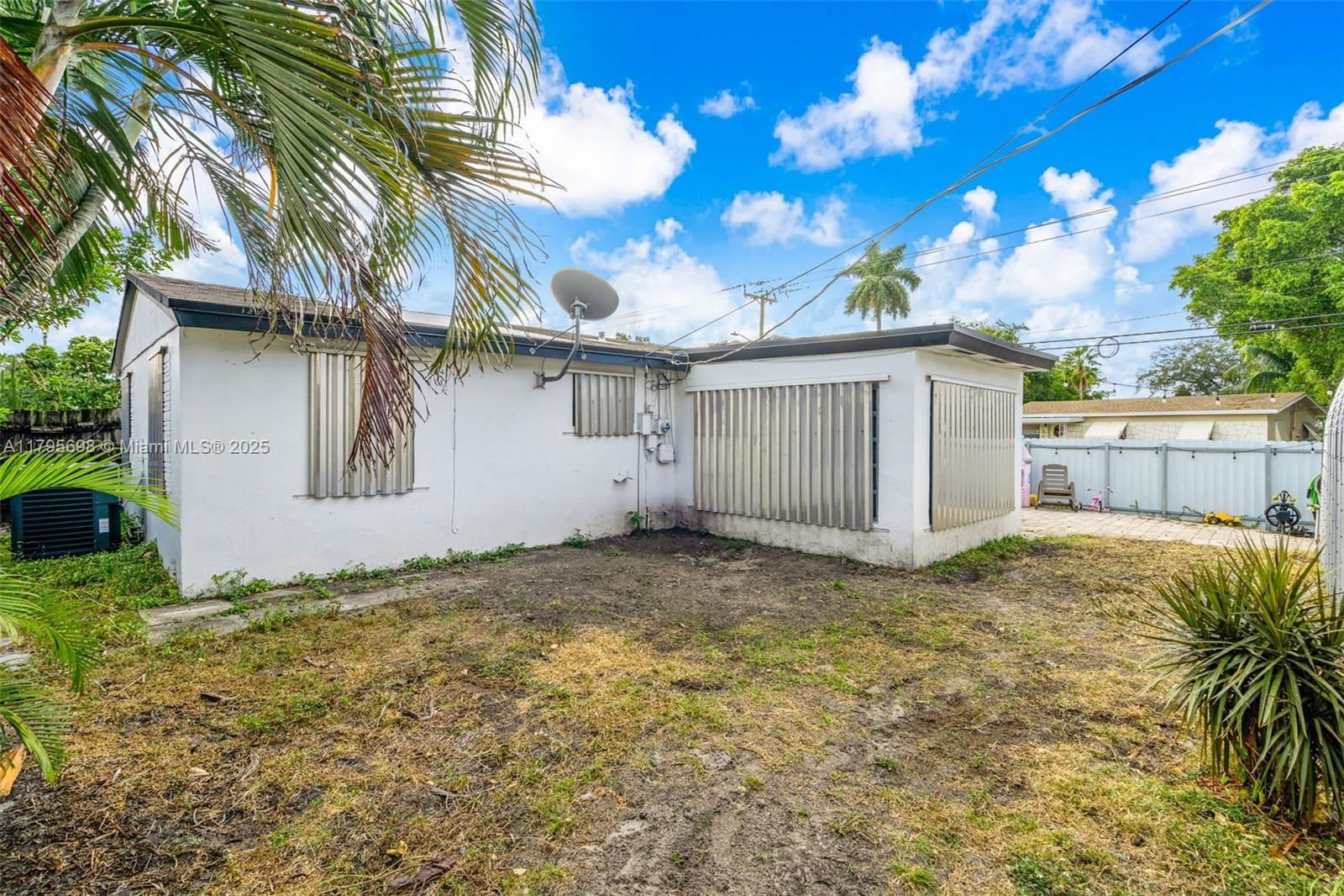 Real estate property located at 6645 Raleigh St, Broward, Palm Lane Villa, Hollywood, FL
