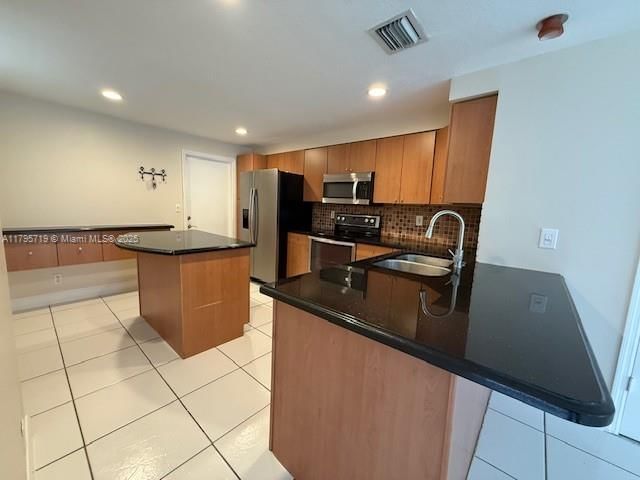 Real estate property located at 1554 Coronado Rd #6-34, Broward, Sectors 3 & 4 Boundary Pl, Weston, FL