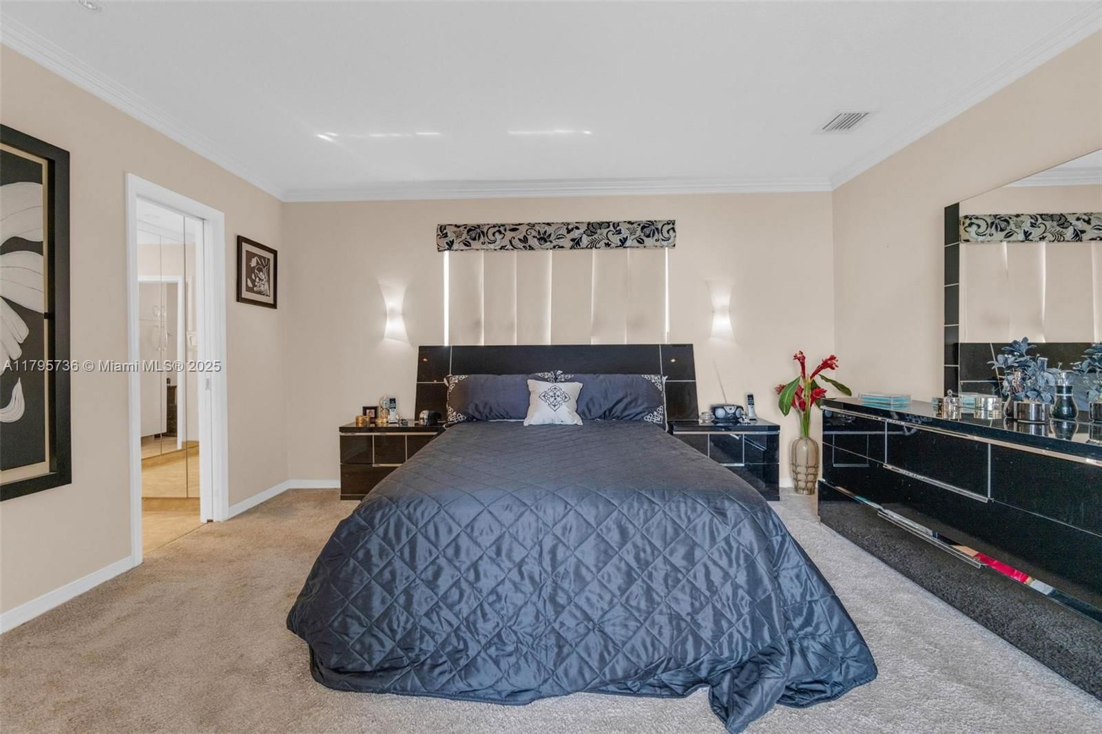 Real estate property located at 5101 37th St, Broward, Emerald Hills, Hollywood, FL