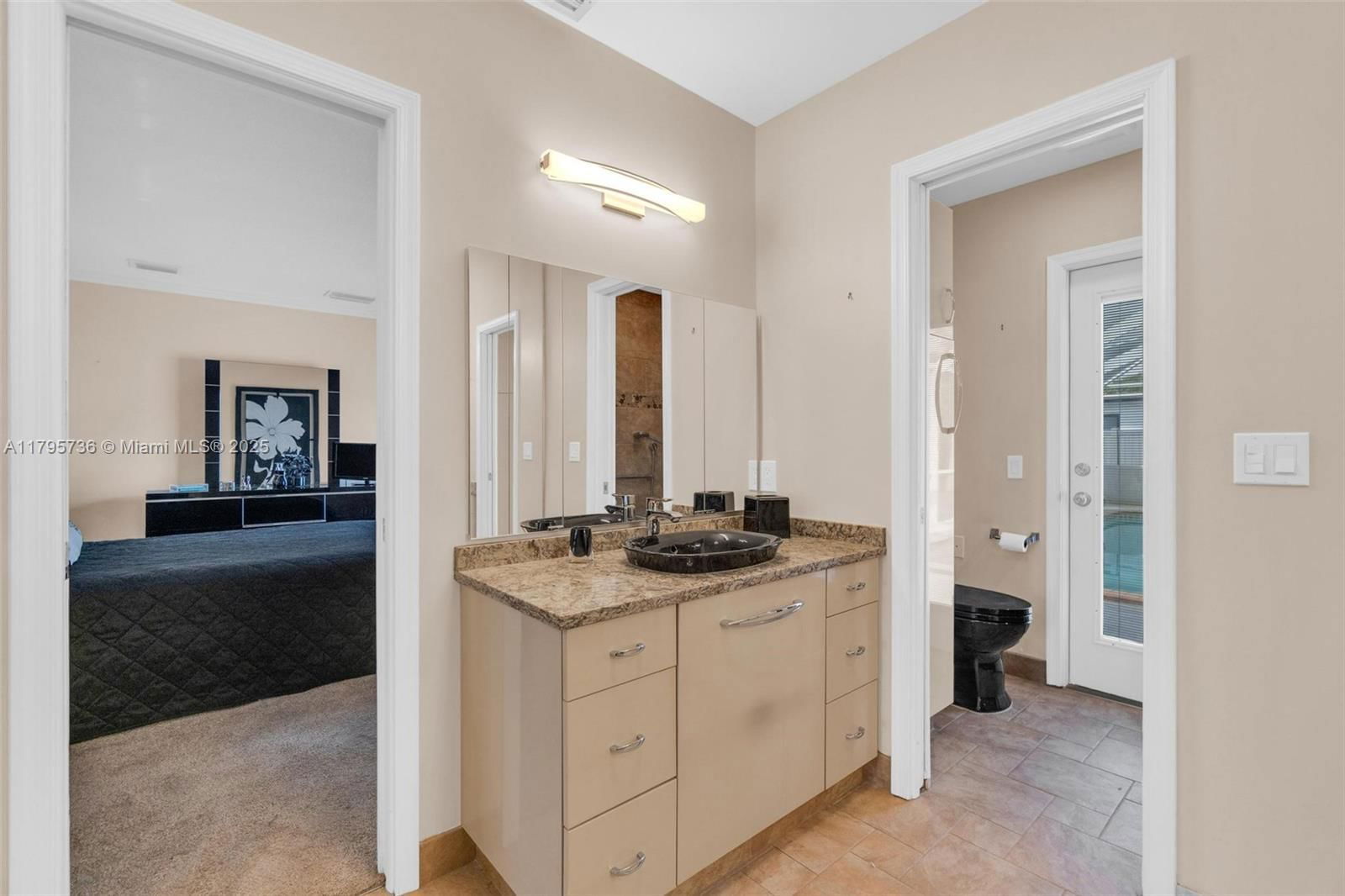 Real estate property located at 5101 37th St, Broward, Emerald Hills, Hollywood, FL